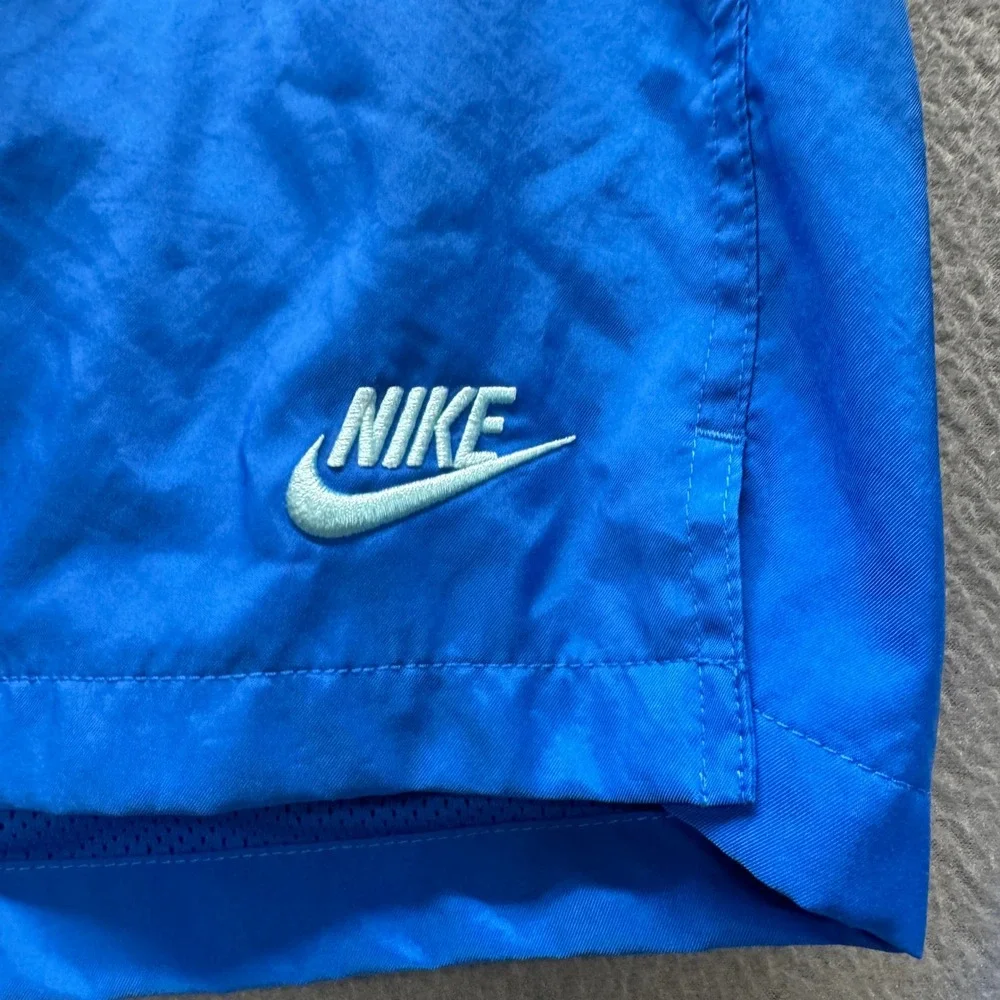 Nike Sportswear Shorts Mens Small Woven Flow Signal Blue Athletic Mesh Lined